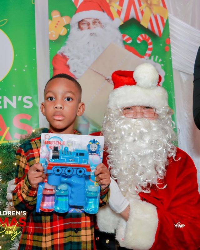 Big A Foundation Children's Christmas Party photo 8