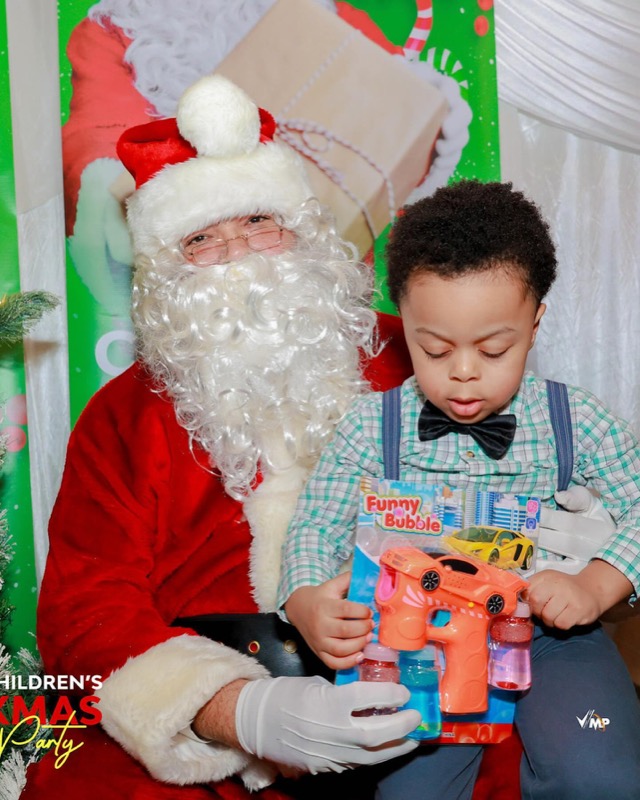 Big A Foundation Children's Christmas Party photo 14